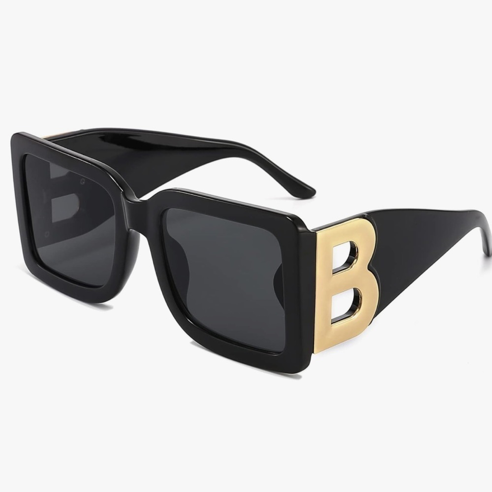 Oversized Designer look Black Sunglasses with Gold Accent B - Picture 1 of 4